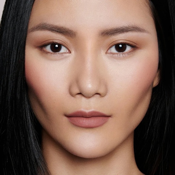 Lisa Eldridge True Velvet Lip Color in Velvet Muse - Picture 6 of 11